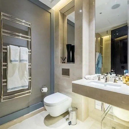 Sapphire Aparthotel